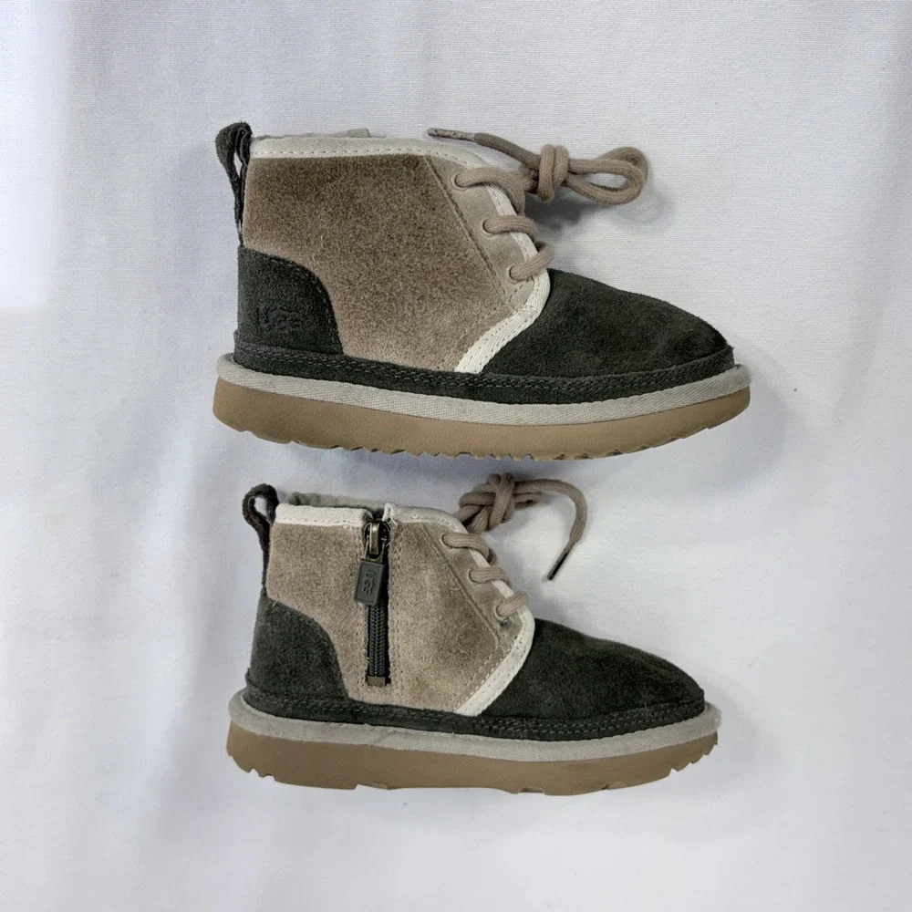 UGG Kids Neumel II Water Resistant Chukka Boots Green Tan Suede 1017320T Size 10